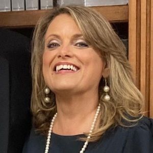 Meet your Posher, Donna